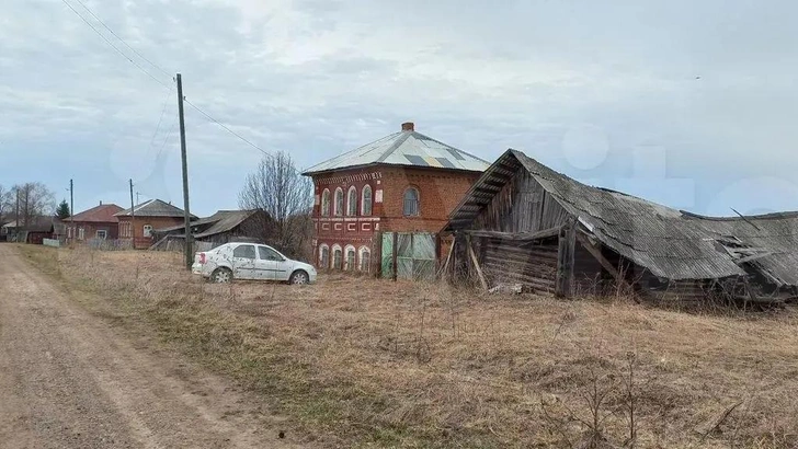 10 старинных усадеб, которые можно купить прямо сейчас