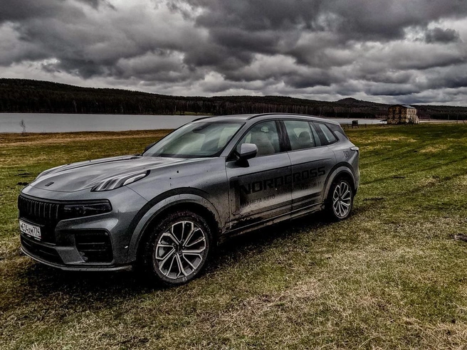 Фары-капли — фирменный стиль Lynk &amp; Co с 2016 года, знакомый россиянам по модели Zeekr 001. | Источник: Артем Краснов