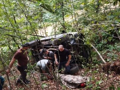 В автобусе были туристы из Ставропольского края | Источник: МЧС Абхазии / mchs.apsny.land