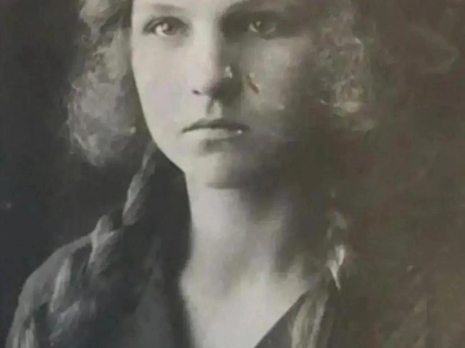 На фотографии изображена Клавдия Гадючкина в молодости | Источник: Ольга, внучка Клавдии Гадючкиной