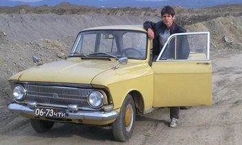 Первое фото с «Москвичом» | Источник: Максим Расулов