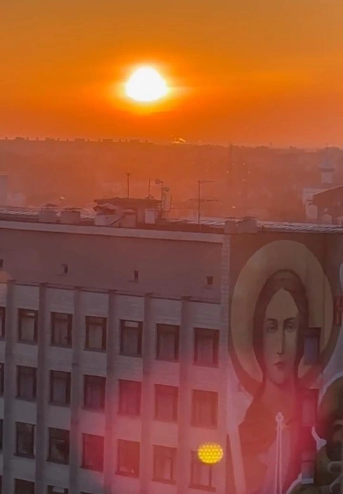 В Череповце — восемь прилетов в промышленной зоне | Источник: кадр из видео в Telegram-канале Георгия Филимонова