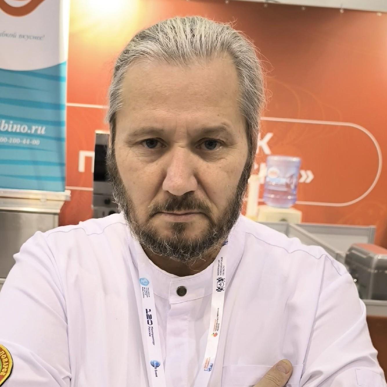 Сын кулинара Максима Сырникова прокомментировал его внезапную кончину