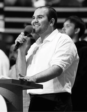 Поклонники гадают, что могло убить Арсена Апресяна