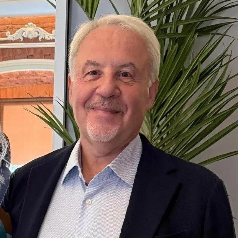 <p>Кирилл Фастовский</p>