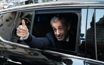 Николя Саркози возьмет с собой в камеру «Графа Монте-Кристо» и еще одну книгу — вот какую