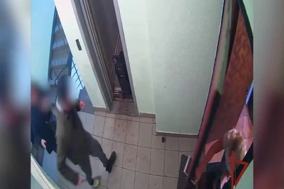 Moscow resident attacks neighbor over deliveries