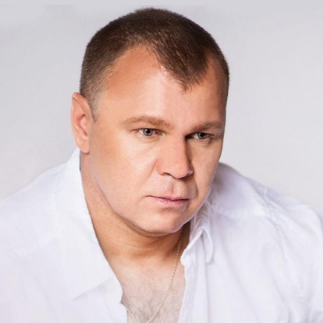 <p>Алексей Молодых</p>