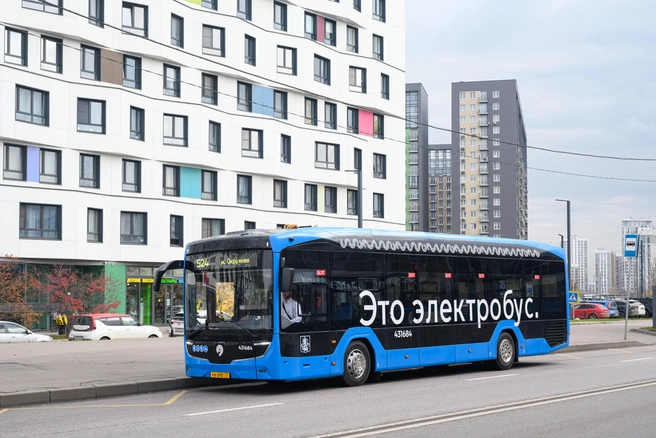 Пассажиропоток на маршрутах электробусов в Москве в будни превысил 1 миллион поездок | Источник: пресс-служба ГУП «Мосгортранс»