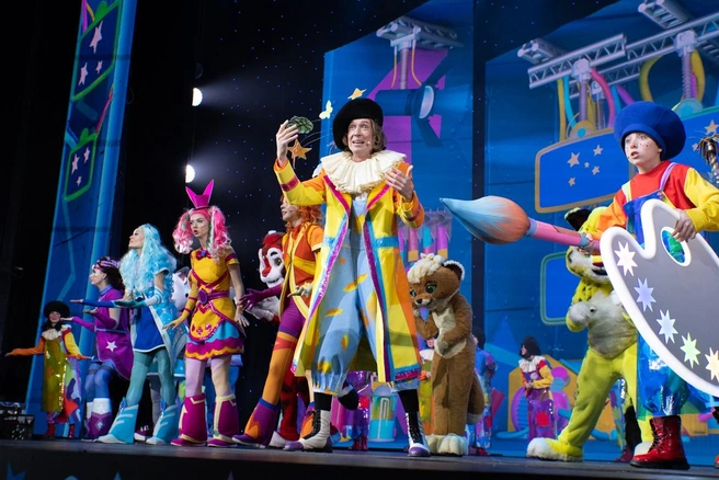 Источник: «Елка телеканала „Мульт“»