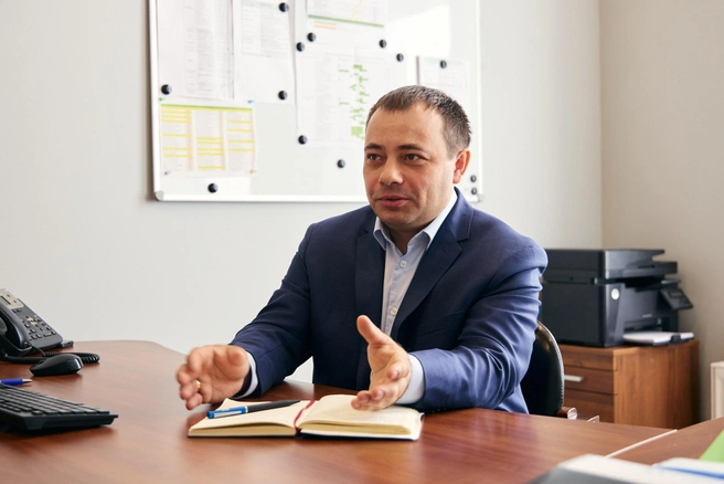 Лидер, по мнению Геннадия Демченко, не тот, кто все знает, а тот, кто умеет правильно слышать | Источник: ARSIB Development