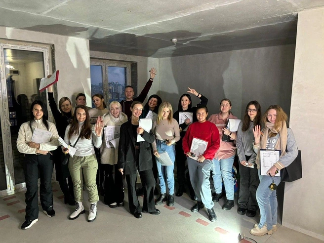 Курсы переподготовки идеально подойдут для офисных сотрудников и всех, кто хочет добавить яркие краски в свою карьеру | Источник: НГУАДИ