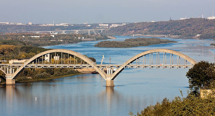 Для машин, поездов и людей: посмотрите на 10 самых красивых мостов России