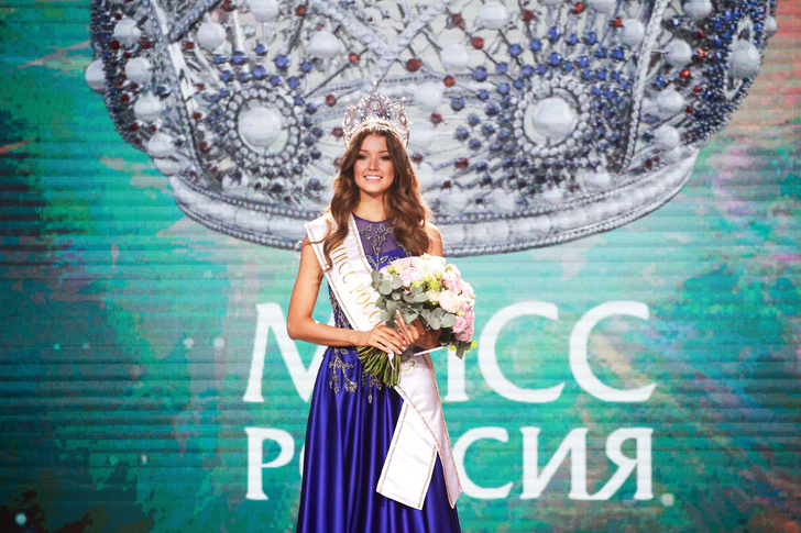 «Мисс Россия» прилетела на конкурс «Мисс Вселенная» в Сальвадор: «Ограничила себя в мучном и сладком, но от мороженого отказаться не могу»