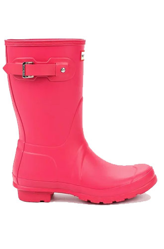 Сапоги HunterЦена: 8 599 руб.
Где купить: lamoda.ru