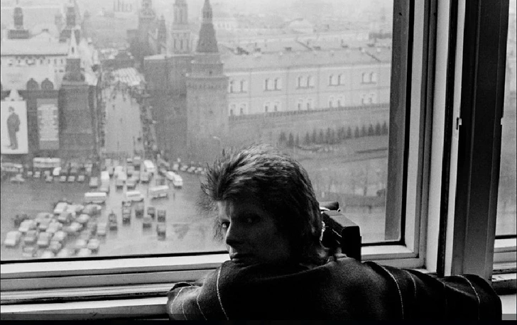 История одной фотографии: Дэвид Боуи в поезде Владивосток — Москва, 1973 год