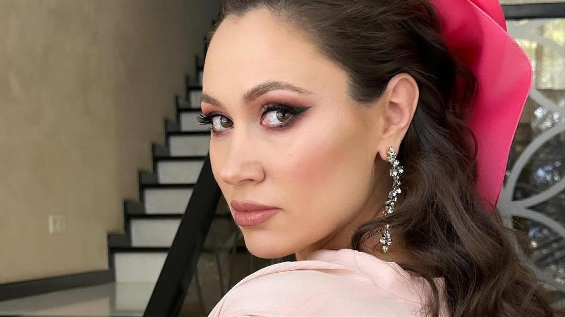 Елена Товстик публично уколола Полину Диброву: «Как правильно и быстро увести мужа из семьи»