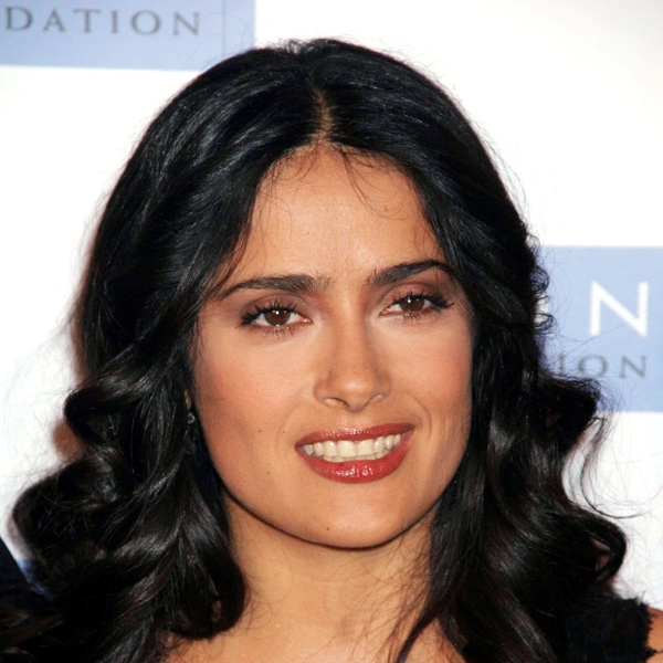 кудрявые волосы, длинные кудрявые волосы, кудрявый метод, кудрявый волос женский, фото кудрявых волос, кудрявые звезды, большие кудрявые волосы, темные кудрявые волосы | Источник: Bang Media International