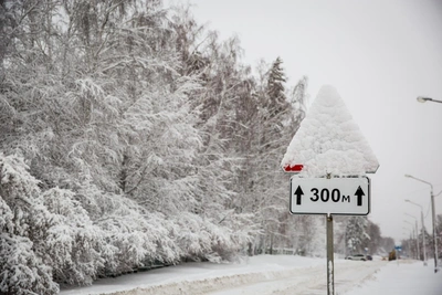Powerful cyclone that dumped snow on Moscow moves towards Novosibirsk
