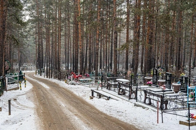 Перелом на кладбище: читинка подает в суд