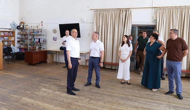 Депутаты посетили несколько объектов социальной сферы в Павловском районе | Источник: пресс-служба Законодательного собрания Краснодарского края