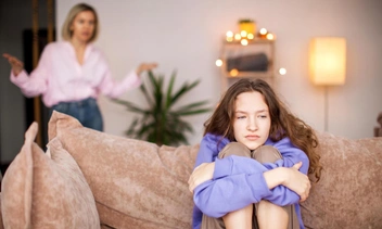10 сигналов, которые кричат о том, что ребенку не хватает внимания родителей