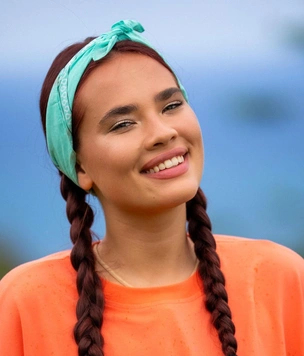 Звезда фильма «Непослушная» Ася Резник развелась с мужем. Как он мог бросить такую красотку? (Фото)