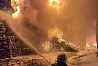 В станице под Краснодаром сгорел консервный завод