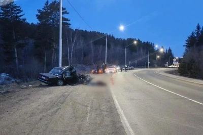 Две девушки погибли в аварии в Лесосибирске