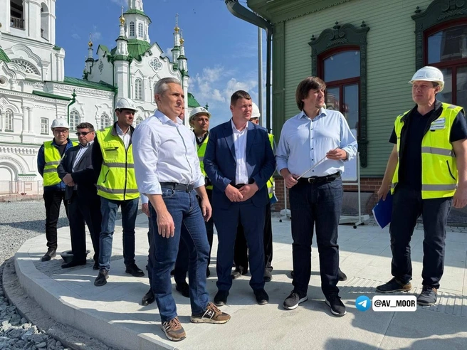 Губернатор области Александр Моор и глава Тюмени Максим Афанасьев | Источник: Александр Моор / T.me