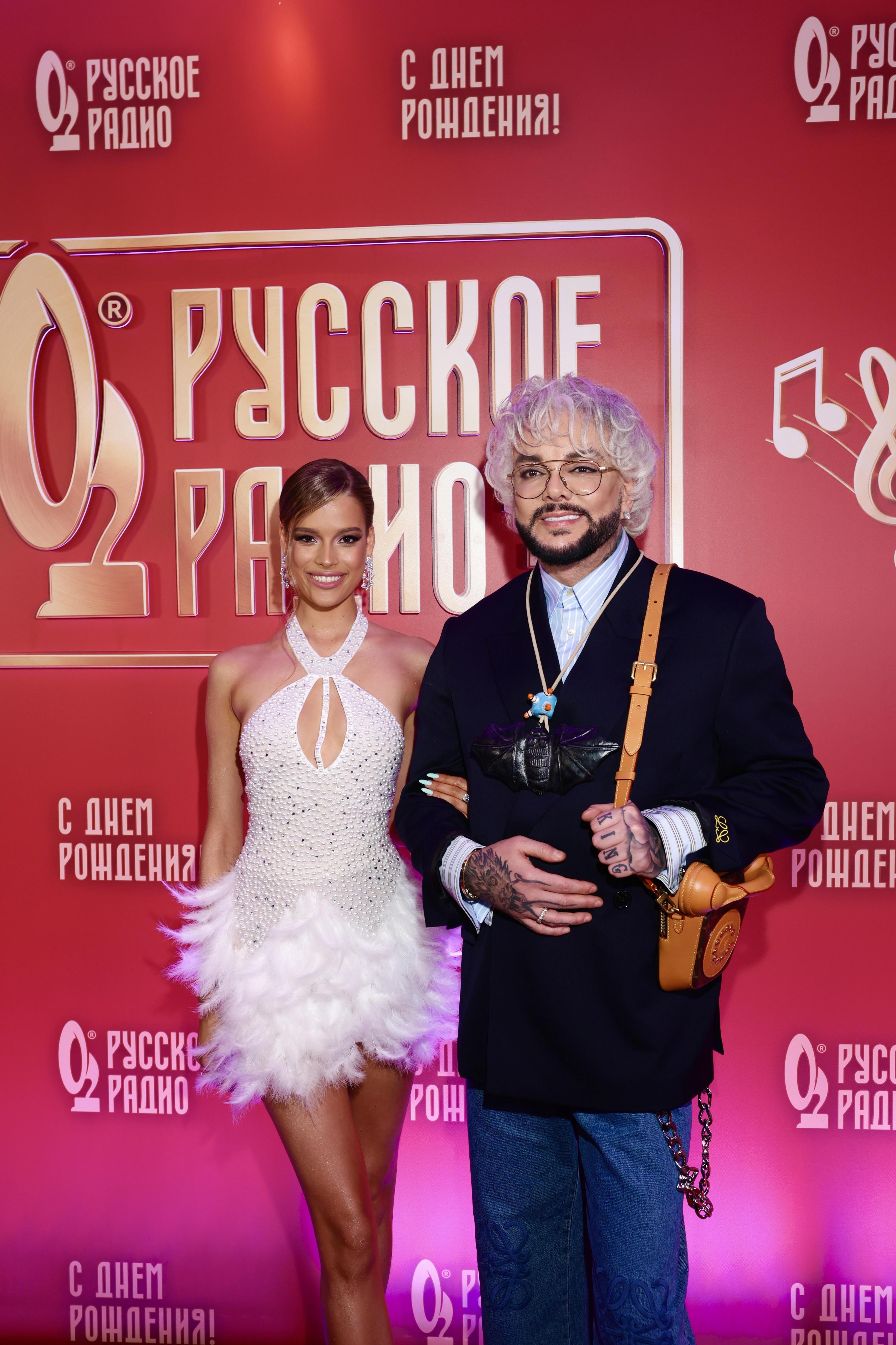 Русское радио отметило 31 год: звёзды, песни и неожиданные признания