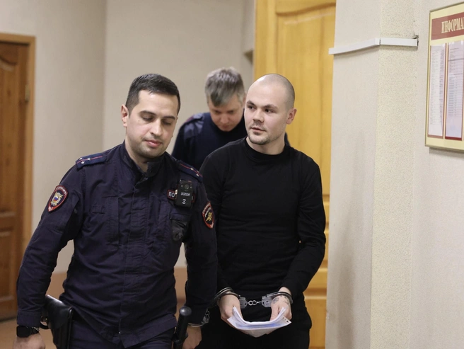 Иван Корюков согласился с обвинениями по всем статьям. | Источник: Владислав Лоншаков / Е1.RU