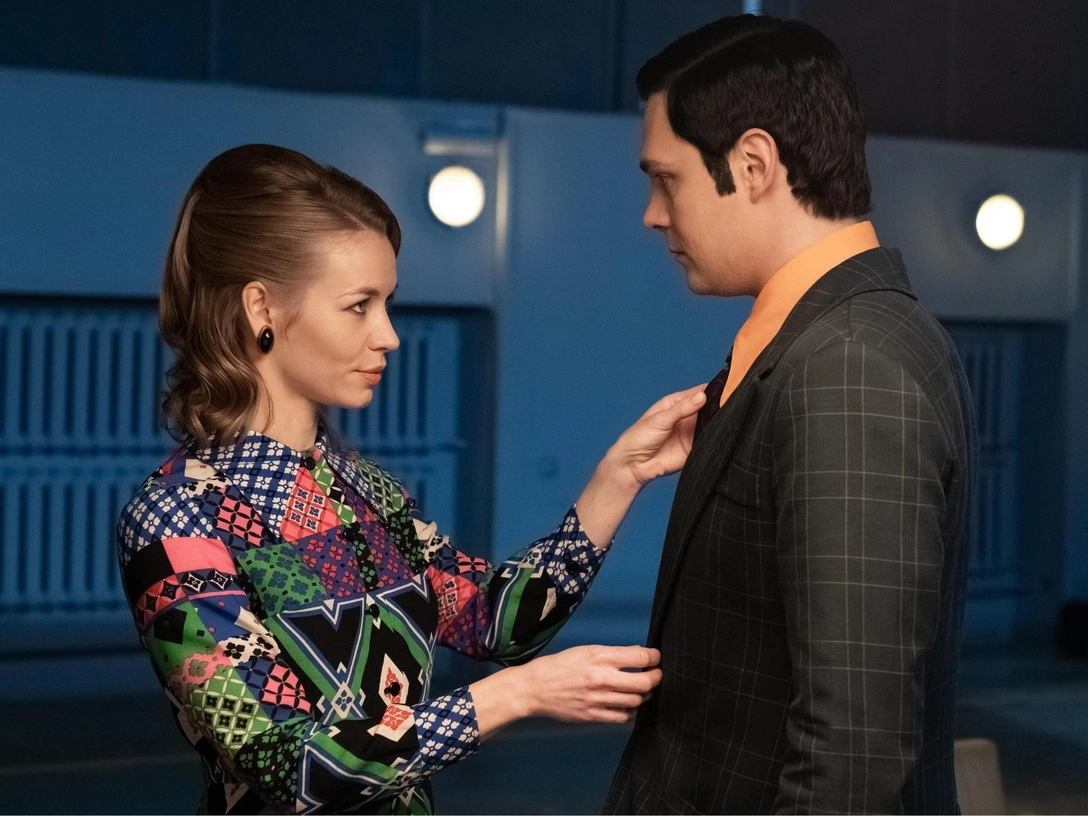 Как одевались советские граждане в 70-е: 6 стильных примеров из кино и сериалов | marieclaire.ru