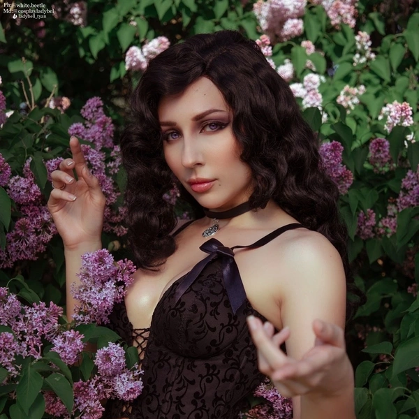 Источник: https://vk.com/cosplayladybell