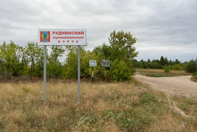 «Наше поселение хотят уничтожить»: просят Путина спасти школу