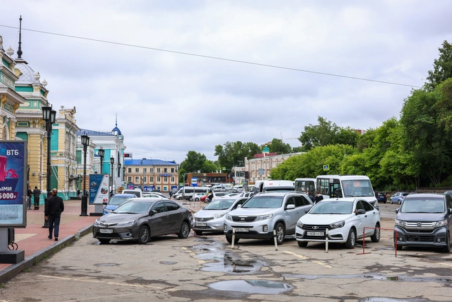 В мэрии назвали срок благоустройства площади у ж/д вокзала | Источник: Ксения Филимонова / IRCITY.RU