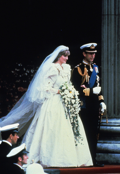Принцесса Диана считала свадьбу с Чарльзом худшим днем в жизни | STARHIT