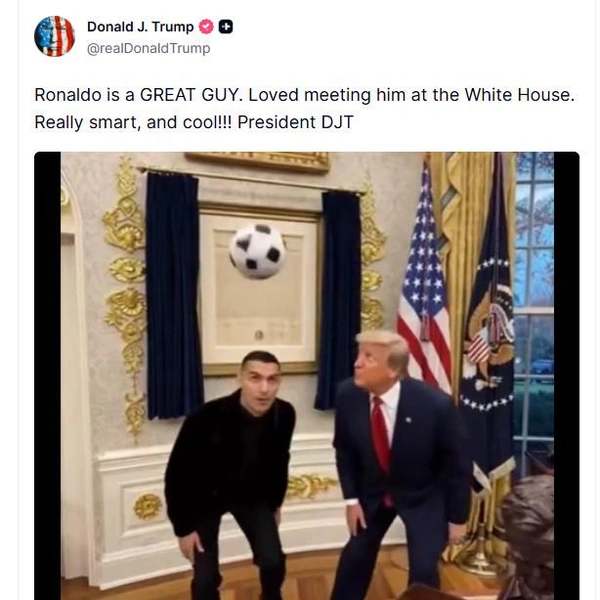 Трамп поделился ИИ-видео, где он играет в футбол с Роналду | Источник: скриншот / truthsocial.com/realDonaldTrump