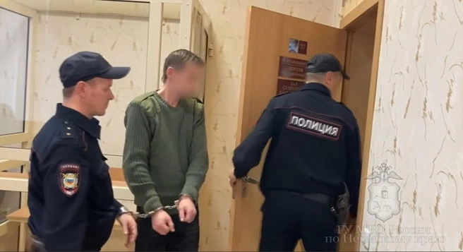 Пенсионерка вызвала полицию, когда поняла, что разговаривает с телефонным мошенником | Источник: ГУ МВД России по Пермскому краю