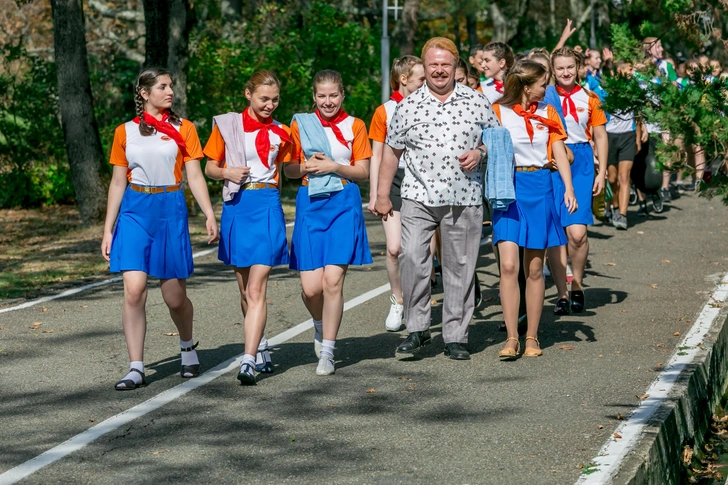 Прототип Сережи Парамонова, рухнувшие судьбы детей и адюльтер. Каким получился сериал «Хор»