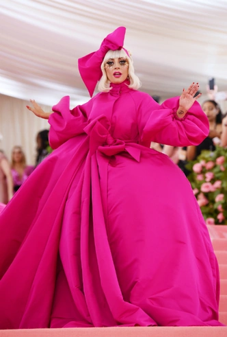 10 самых фантастических звездных образов с Met Gala 2019