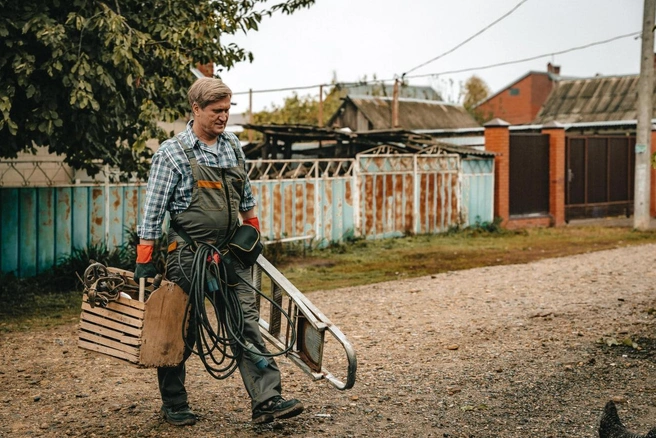 Звезда «Уральских пельменей» часто снимается в фильмах и сериалах | Источник: СТС