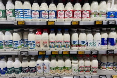 Щекинский суд обязал предпринимателя прекратить продажу молочной продукции