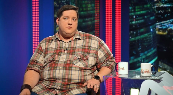 Стало известно, в каком городе похоронят актера Романа Попова | Источник: Скриншот программы Шоу Известь / VK