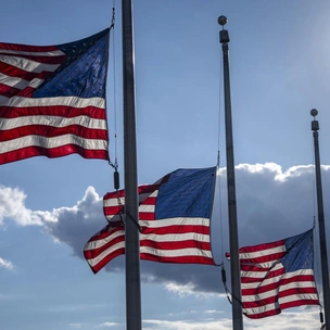 Новая трагедия в США: стрельба в католической школе Миннеаполиса, жертвы и детский героизм