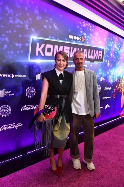 Ксения Собчак и Константин Богомолов | www.starhit.ru