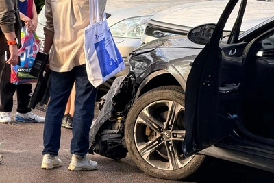 Водитель, устроивший гонки во дворе на Маршала Тухачевского, задержан
