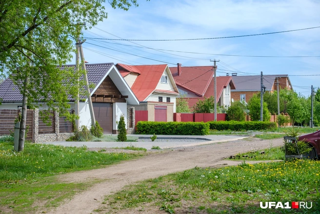 Хотя и эта дорога нормальная | Источник: Булат Салихов / UFA1.RU