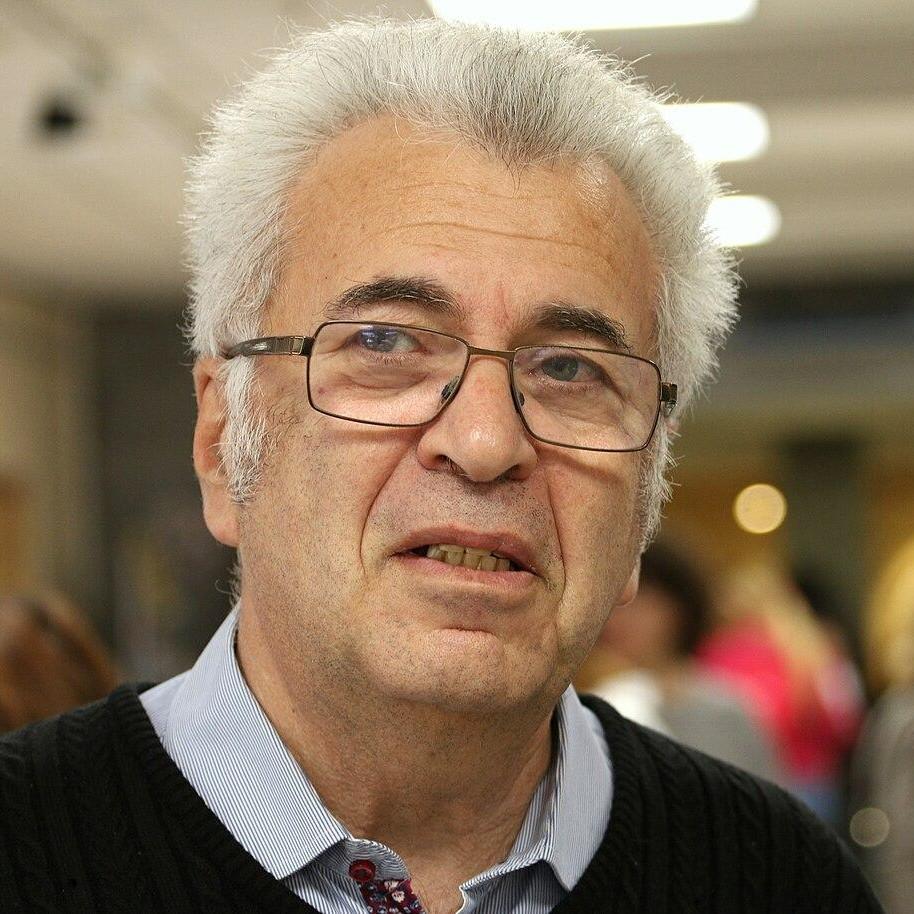 <p>Евгений Ямбург</p>
