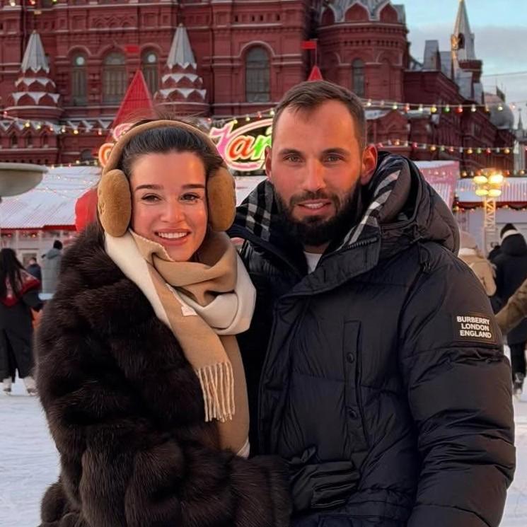 «Когда родные не дают в обиду»: Бородина вступилась за Сердюкова, который сбежал, увидев ее бывшего в «Мастере игры»